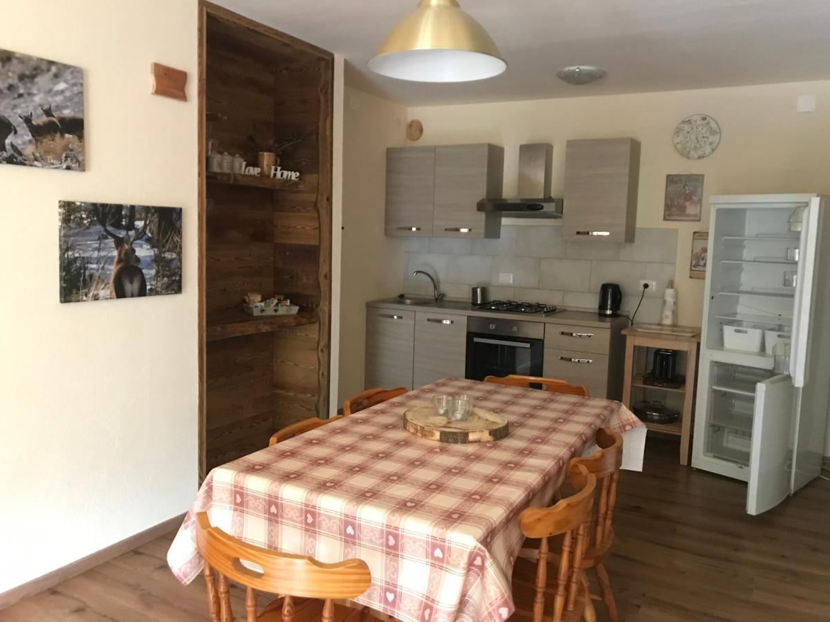 San Marco Farmhouse With A View. Sauze D'Oulx Bagian luar foto