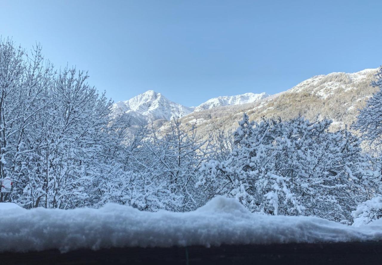San Marco Farmhouse With A View. Sauze D'Oulx Bagian luar foto