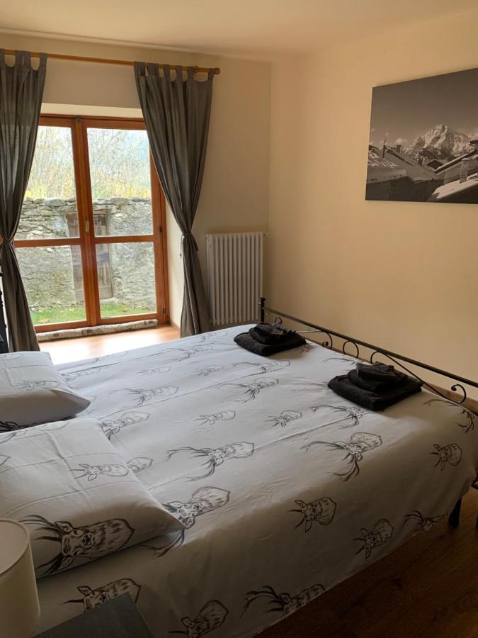 San Marco Farmhouse With A View. Sauze D'Oulx Bagian luar foto