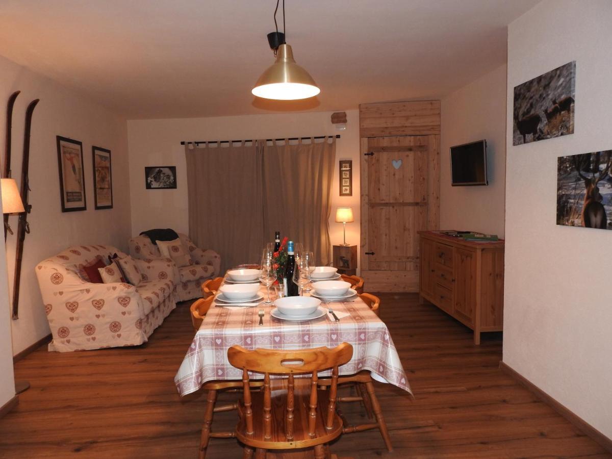 San Marco Farmhouse With A View. Sauze D'Oulx Bagian luar foto