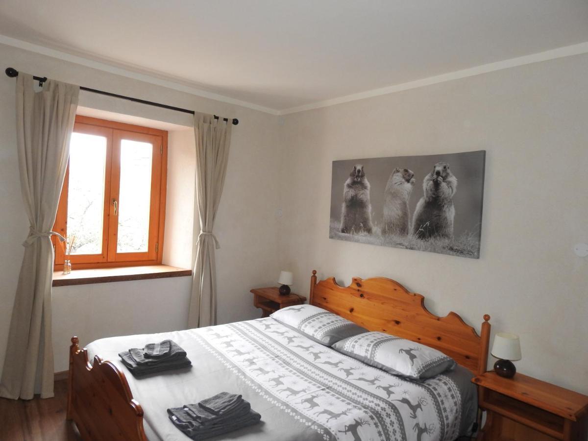 San Marco Farmhouse With A View. Sauze D'Oulx Bagian luar foto